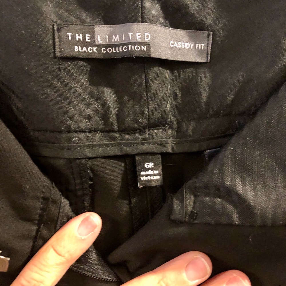 EUC the limited Cassidy fit black pants